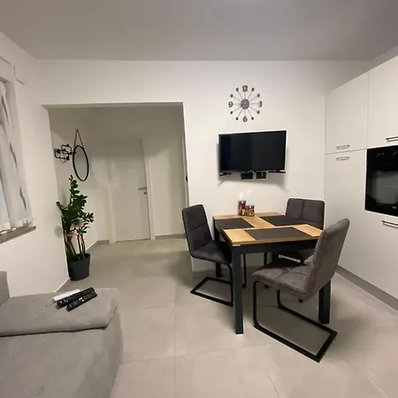 Roberto 3* Fažana